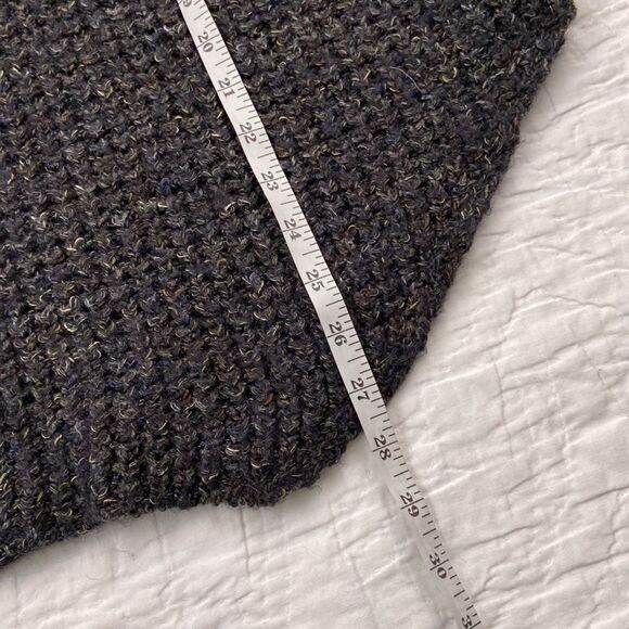 Free People Knit Wool Blend  Black Turtleneck Sweater size Medium - Picture 9 of 9